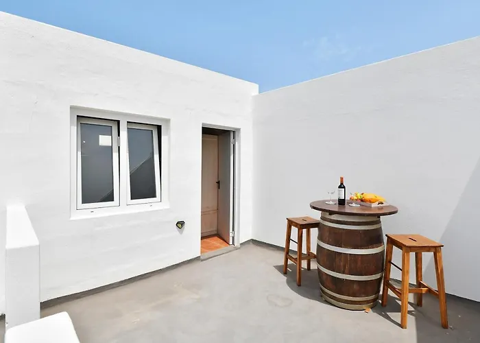 Viviendas El Pescador - Timón * El Golfo